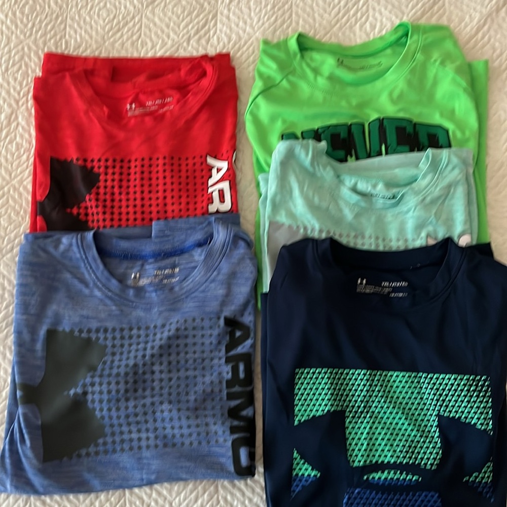 Group of 5 Boys XL Under Armour Shirts